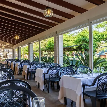 Apartmanhotel Zafiro Menorca Cala en Bosch