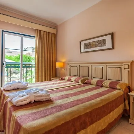 Aparthotel Zafiro Menorca Cala'N Bosch (Menorca)