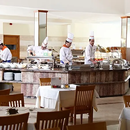 Zafiro Menorca Aparthotel