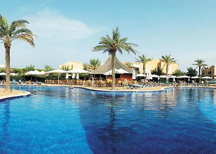 Aparthotel Zafiro Menorca Cala en Bosch