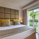 Zafiro Menorca Apartahotel Cala'N Bosch (Menorca)