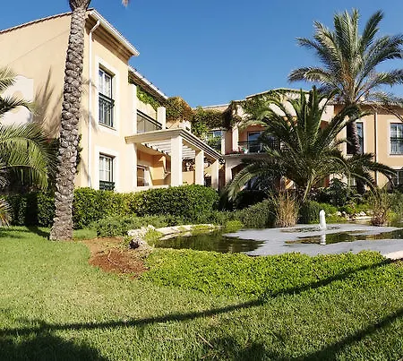 アパートホテル Zafiro Menorca カラン・ボッシュ